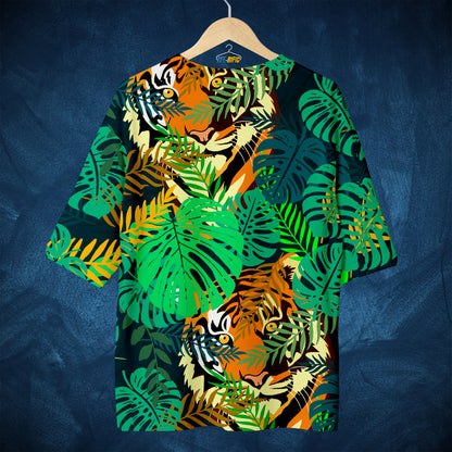 Jungle themed T shirt for those who love nature and forests. 